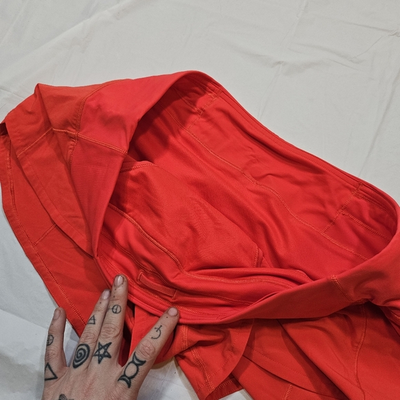 NWOT Lululemon Speed Up Short 2.5" (Carnation Red) - Picture 12 of 13